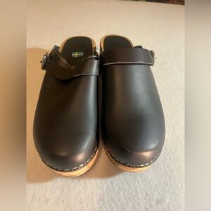 Black Leather Clog Mules with Adjustable Strap